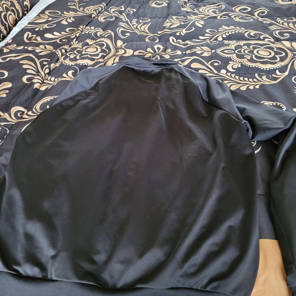 Sweat suit - Picture 4 of 5